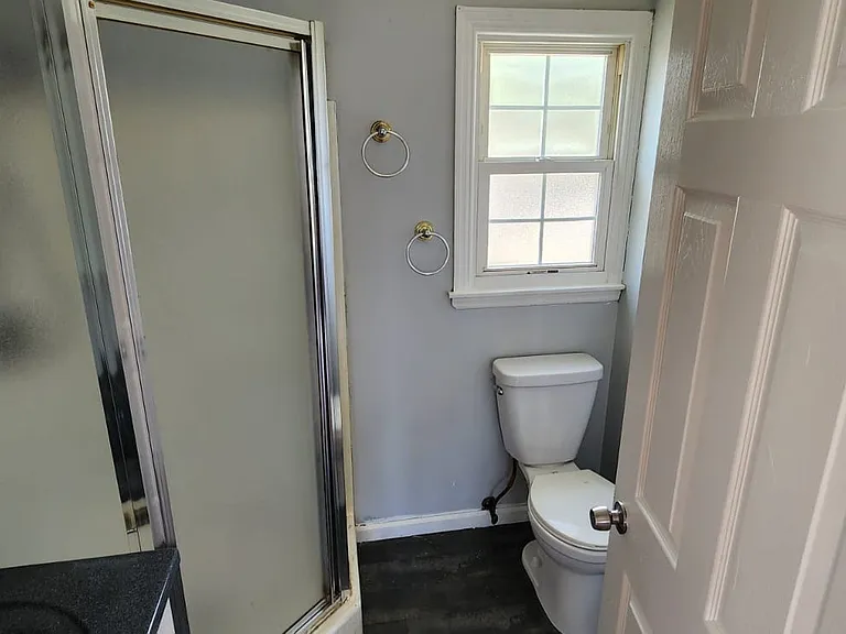 373 E Lake Ave — Photo 11