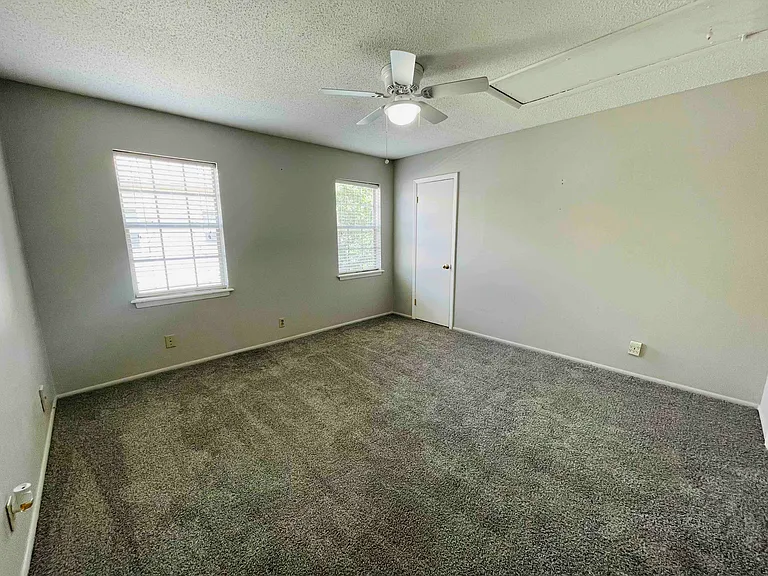 6168 S Madison Pl #B — Photo 22