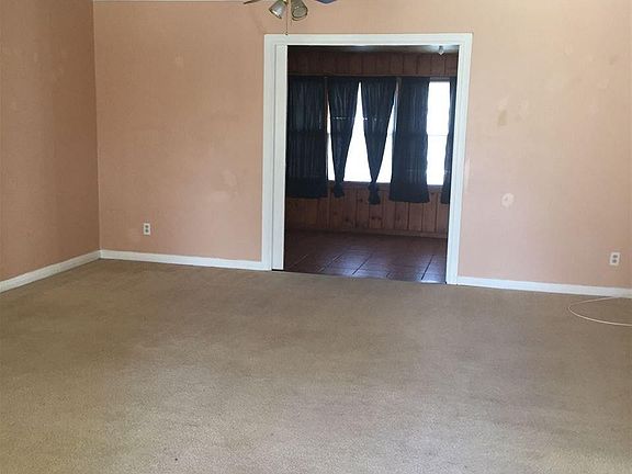 5th image of 4725 Hollandale Ave
