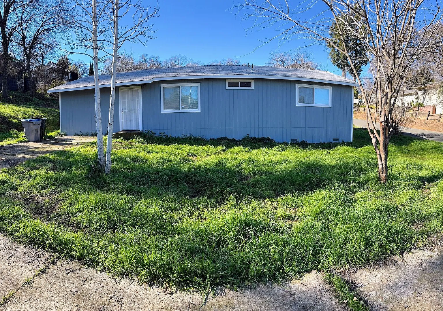 Newly Renovated 3/1 Home w/ Large Yard — Photo 2