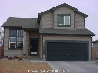 11085 Falling Star Rd, Fountain, CO 80817
