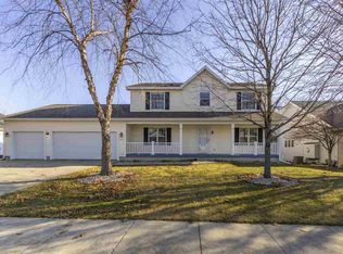 3918 Eastpark Rd, Cedar Falls, IA 50613