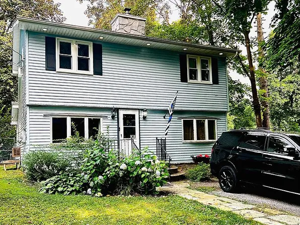6 Harvard Dr, Carmel, NY 10512