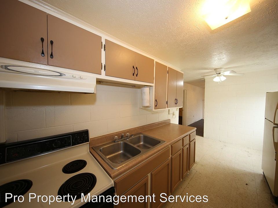 1st image of 1032 E Morris Blvd #B