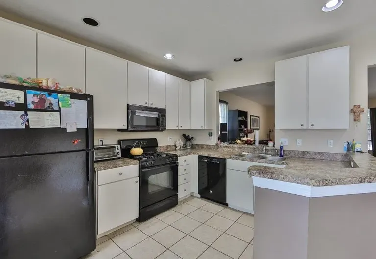 16221 Bridgewalk Dr — Photo 9