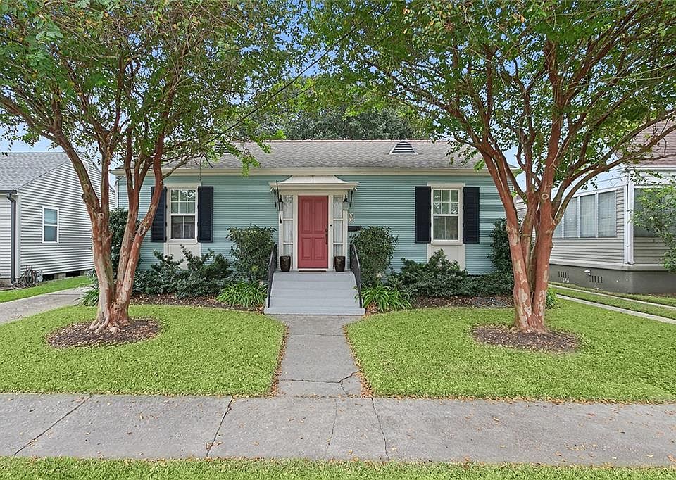1st image of 205 Athania Pkwy
