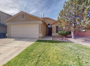 744 Sunny Meadows Dr NE, Rio Rancho, NM 87144