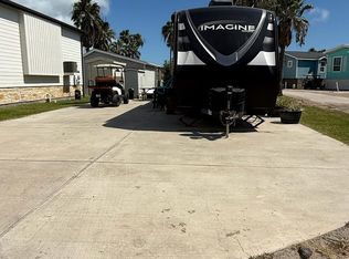 390 Sand Dollar Dr, Port Isabel, TX 78578
