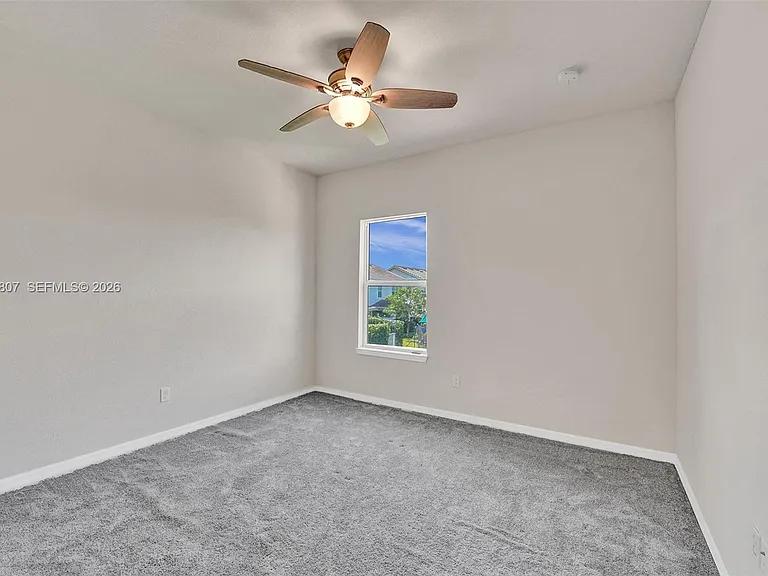 4764 Eucalyptus Dr — Photo 36