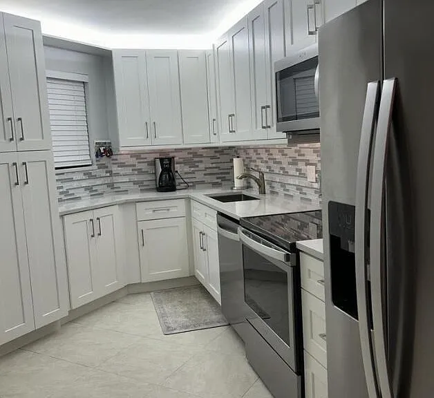 5851 Camino Del Sol #203 — Photo 6