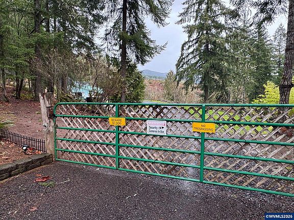 2nd image of 27201 High Deck Rd