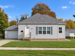 1908 Franklin St, Cedar Falls, IA 50613