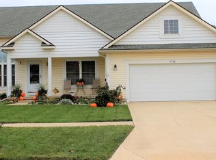 1710 Wicklow St, Bowling Green, OH 43402