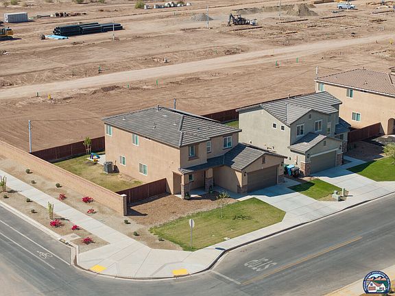 2nd image of 661 Linda Vista St