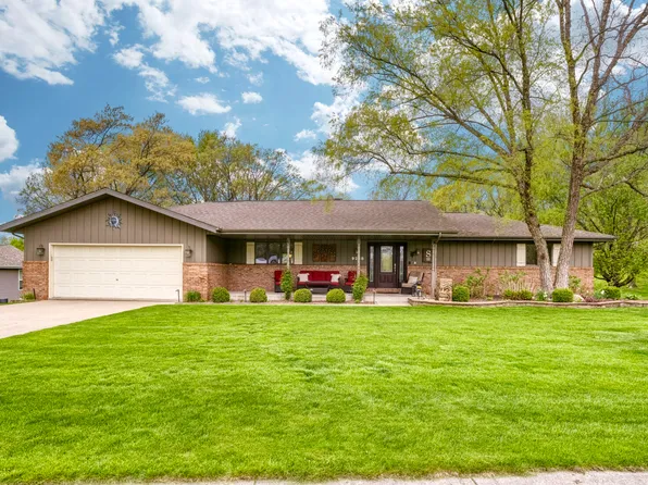 9238 Olcott Ave, Saint John, IN 46373