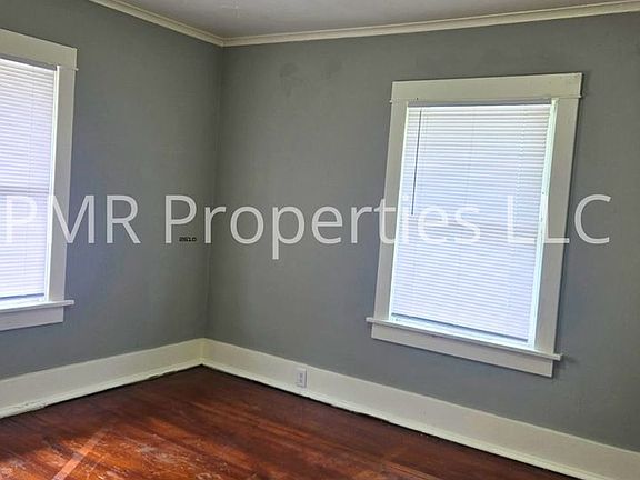 3rd image of 831 3rd Ave