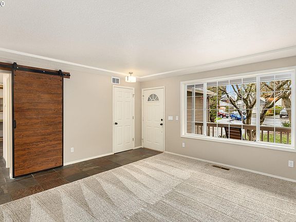 2nd image of 2148 SE Glendale Ct