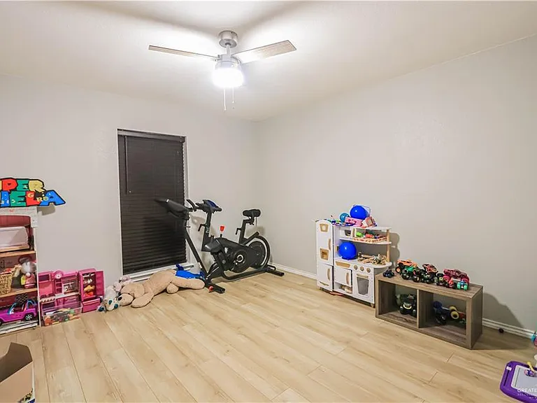 2306 Fox Run St — Photo 25