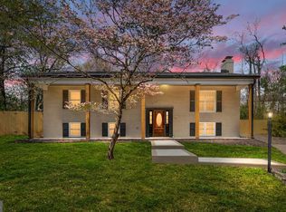 1712 Raines Dr, Fredericksburg, VA