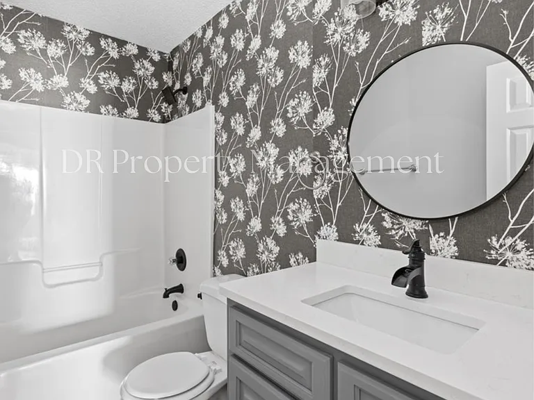 4712 Periwinkle Pl — Photo 11