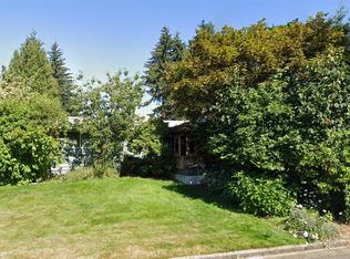 418 111th Ave SE, Bellevue, WA