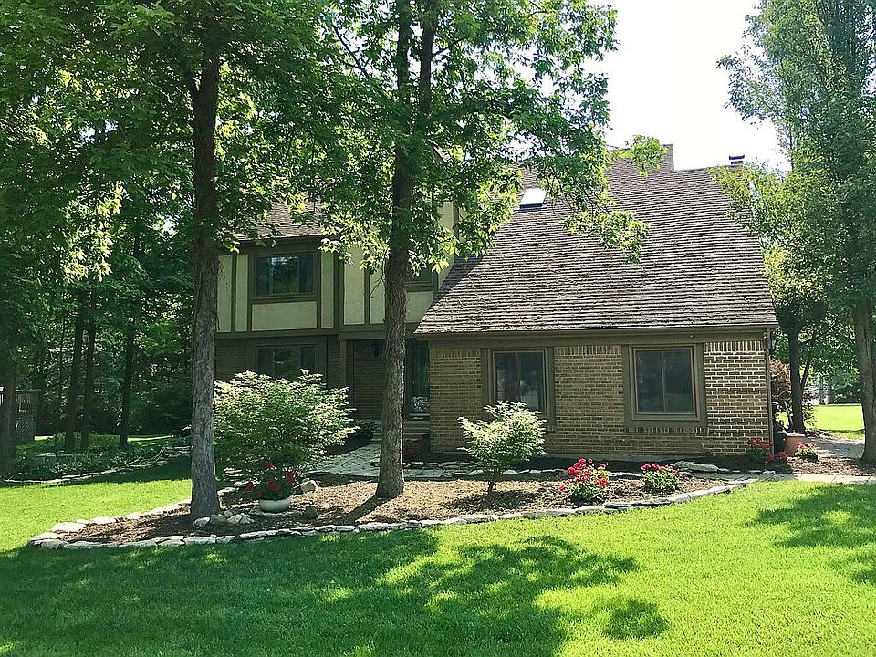 1st image of 5581 Preswick Dr