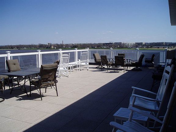 2nd image of 1205 E River Dr APT 1