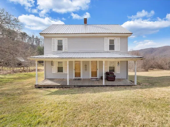 7594 Miller Cove Rd, Catawba, VA 24070