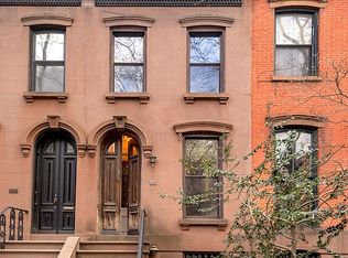 372 Pacific St, Brooklyn, NY 11217