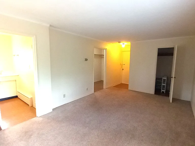 235 Exeter Pl #103 — Photo 1