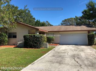 1371 Amberlea Dr E, Dunedin, FL 34698