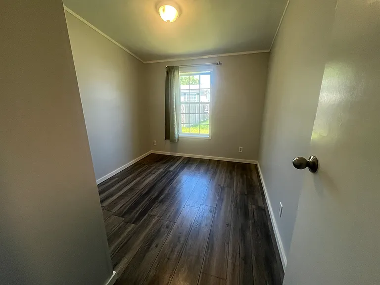 64 Green Tree Dr — Photo 11