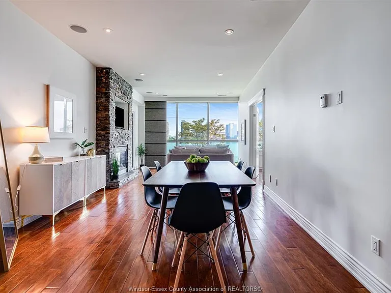 1225 Riverside Dr E #202 — Photo 9
