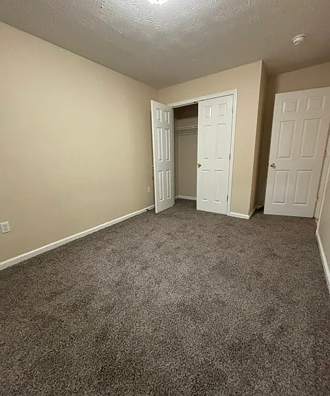 101 Braxton Ct #D — Photo 6
