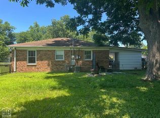 165 E Poplar St, Piggott, AR 72454