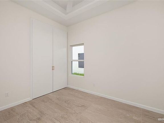 4th image of 1408 W Samara #2