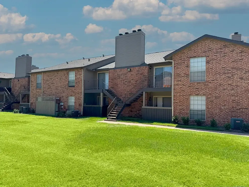 Quail Crossing Apartments — Photo 4