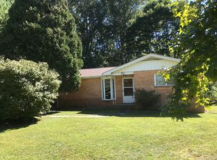 71 Round Top Rd, Asheville, NC 28803