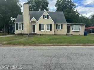 416 Washington St, Graham, NC 27253