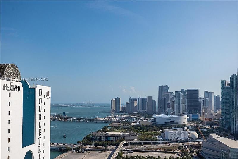 1st image of 1750 N Bayshore Dr APT 3812