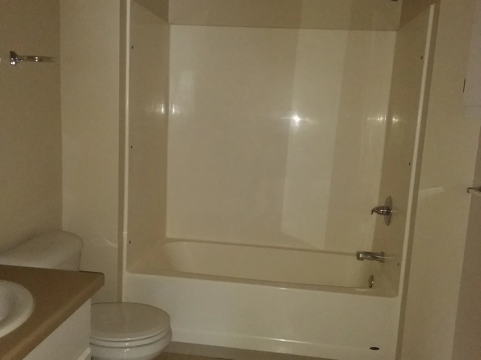 1 bed, $950 — Photo 4