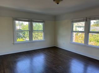 4405 Corliss Ave N APT 301, Seattle, WA 98103