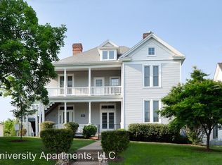 1109 Wertland St APT 1, Charlottesville, VA 22903