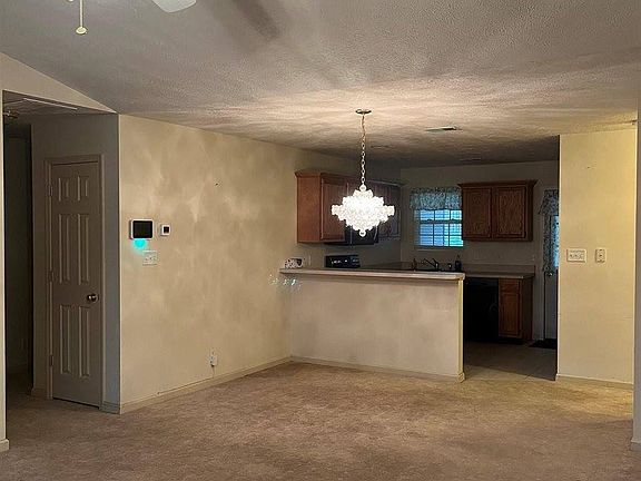 4th image of 3806 Stanford Dr