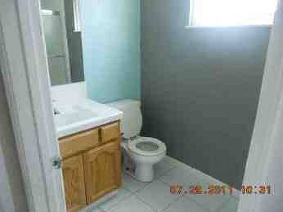 5th image of 1057 Sonora Ave