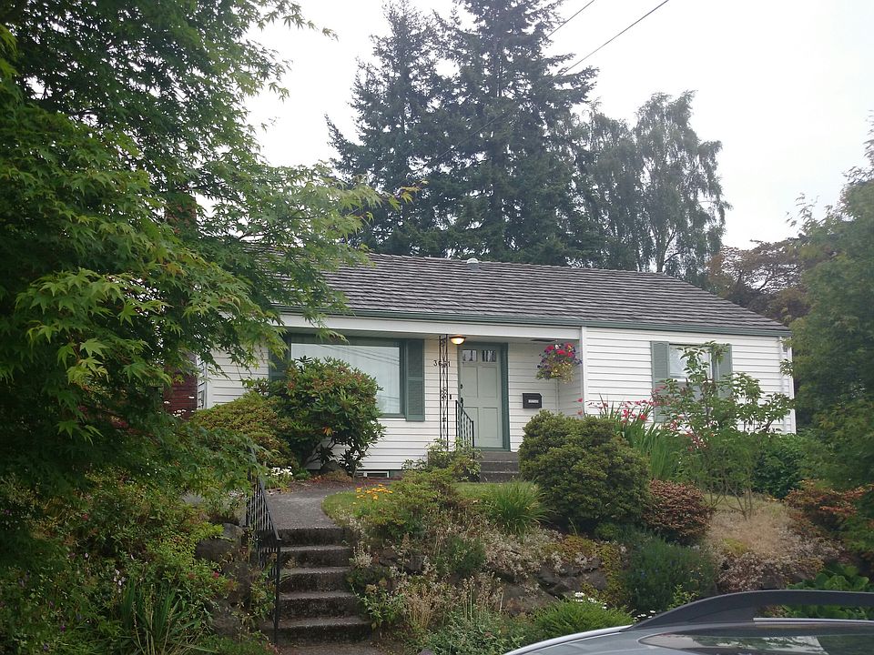 2nd image of 3631 38th Ave W