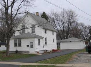 103 Lincoln Ave, Round Lake, IL