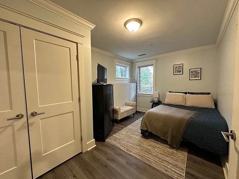 13-18 Hennery Way — Photo 21
