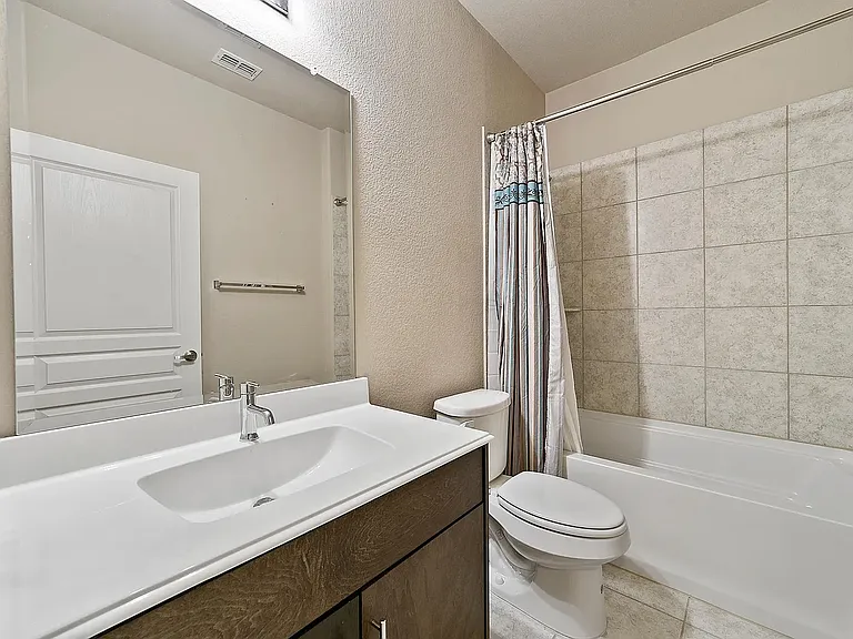 485 Harding Ln — Photo 14