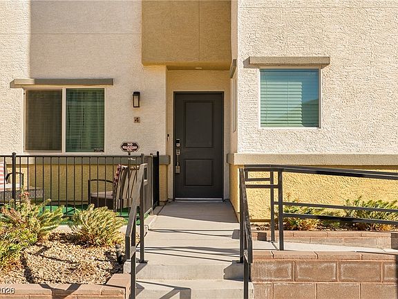 5th image of 12232 Azure Gate Rd #4